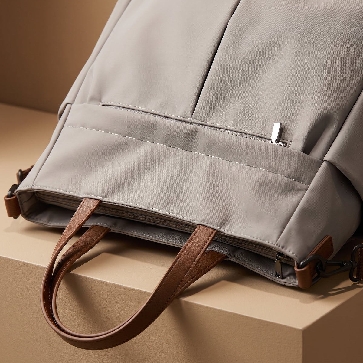 Bolso Tote Chelsea con Múltiples Bolsillos y Gran Capacidad