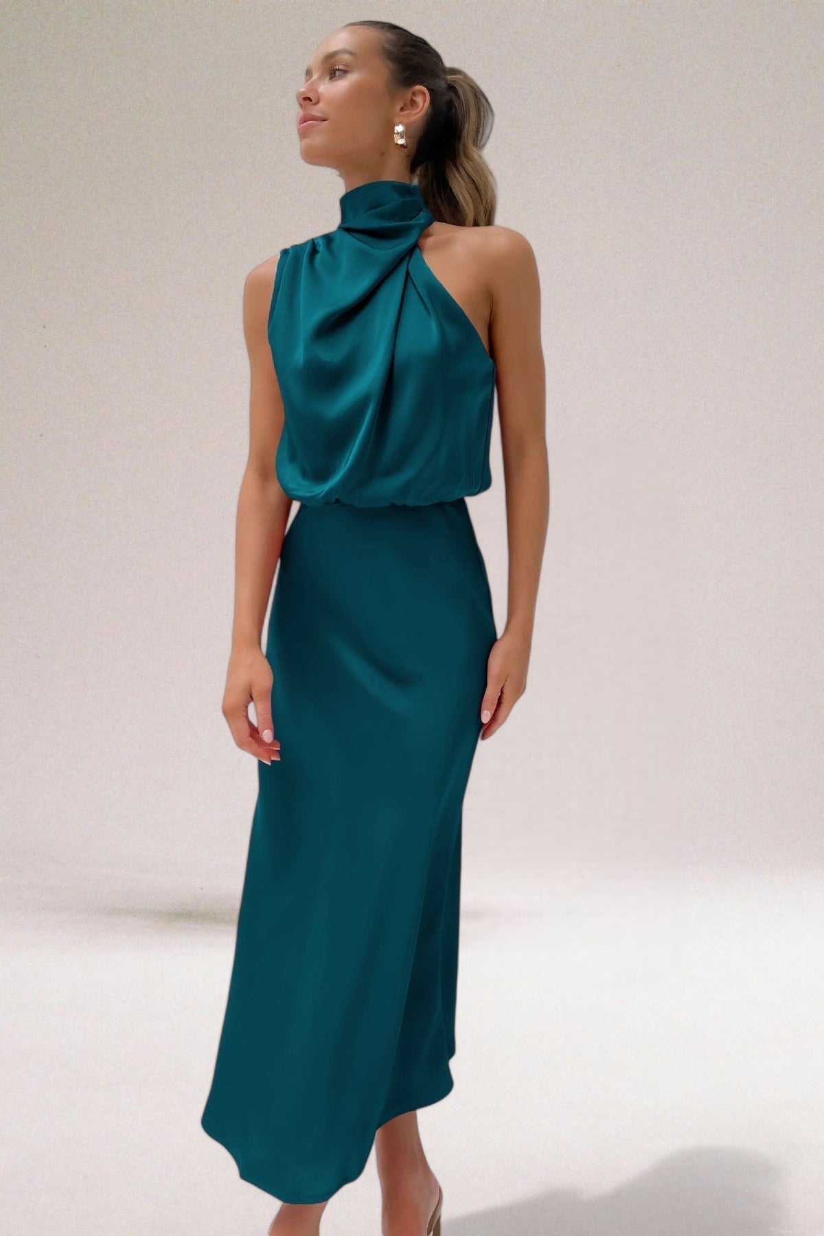 Elara | Elegante vestido de noche de satén
