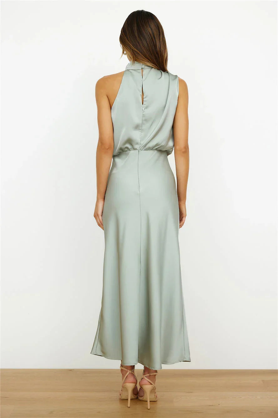 Marina | Elegante vestido con escote americano