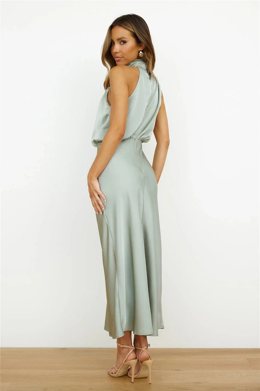 Marina | Elegante vestido con escote americano