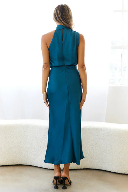 Marina | Elegante vestido con escote americano