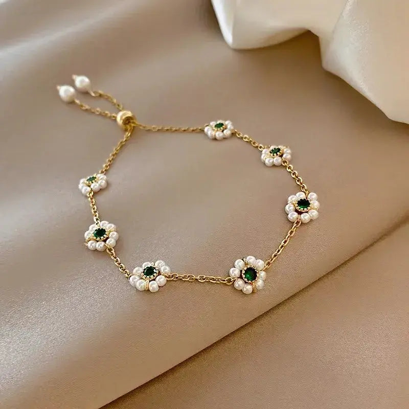 Pulsera Elegante con Cristales Verdes Brillantes