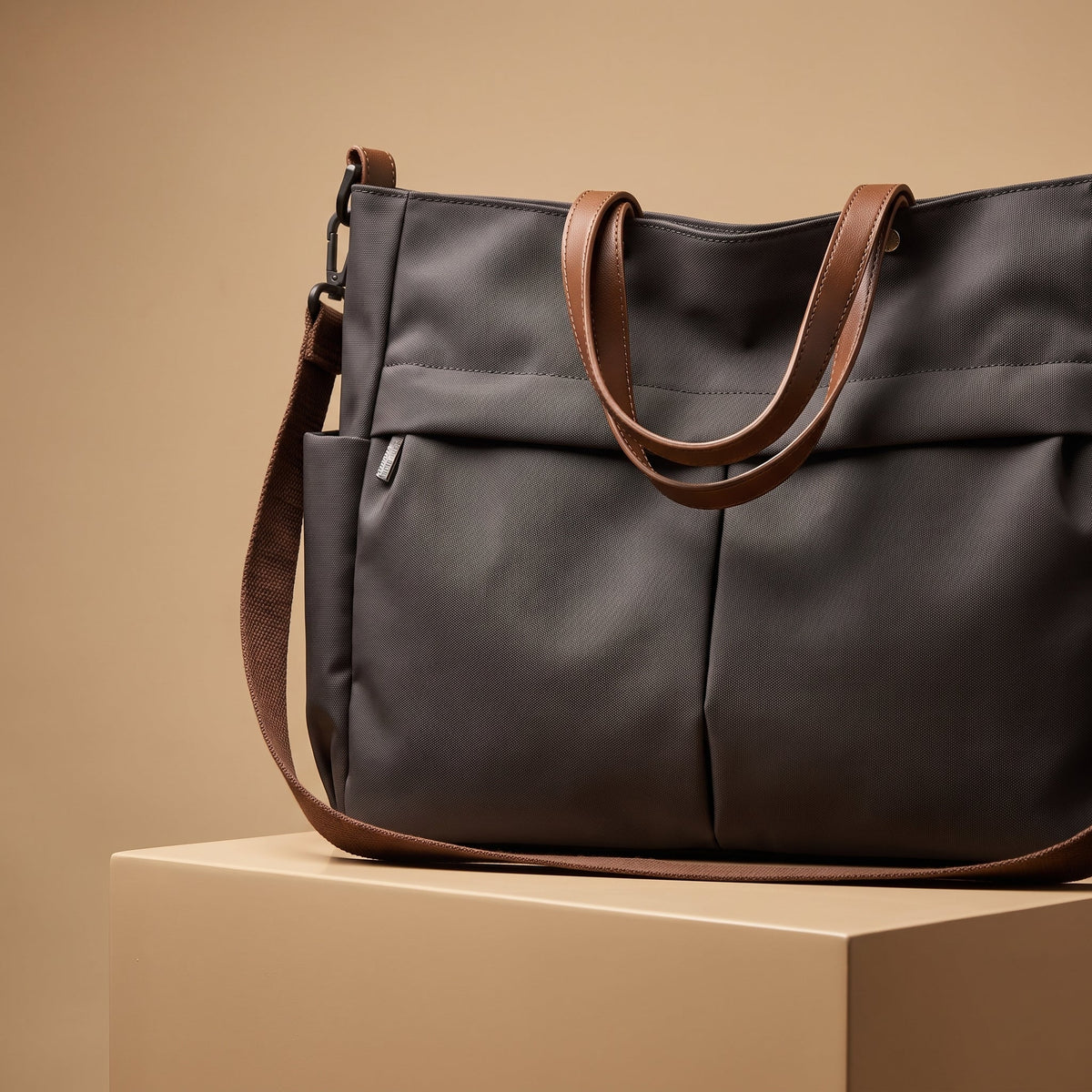 Bolso Tote Chelsea con Múltiples Bolsillos y Gran Capacidad