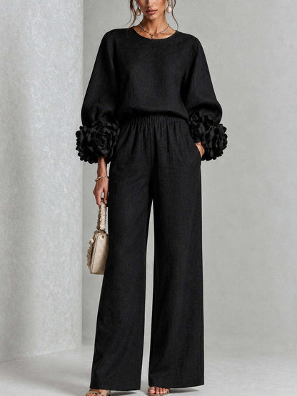 ROSALIE - ELEGANTE CONJUNTO DE DOS PIEZAS CON DELICADO DETALLE FLORAL