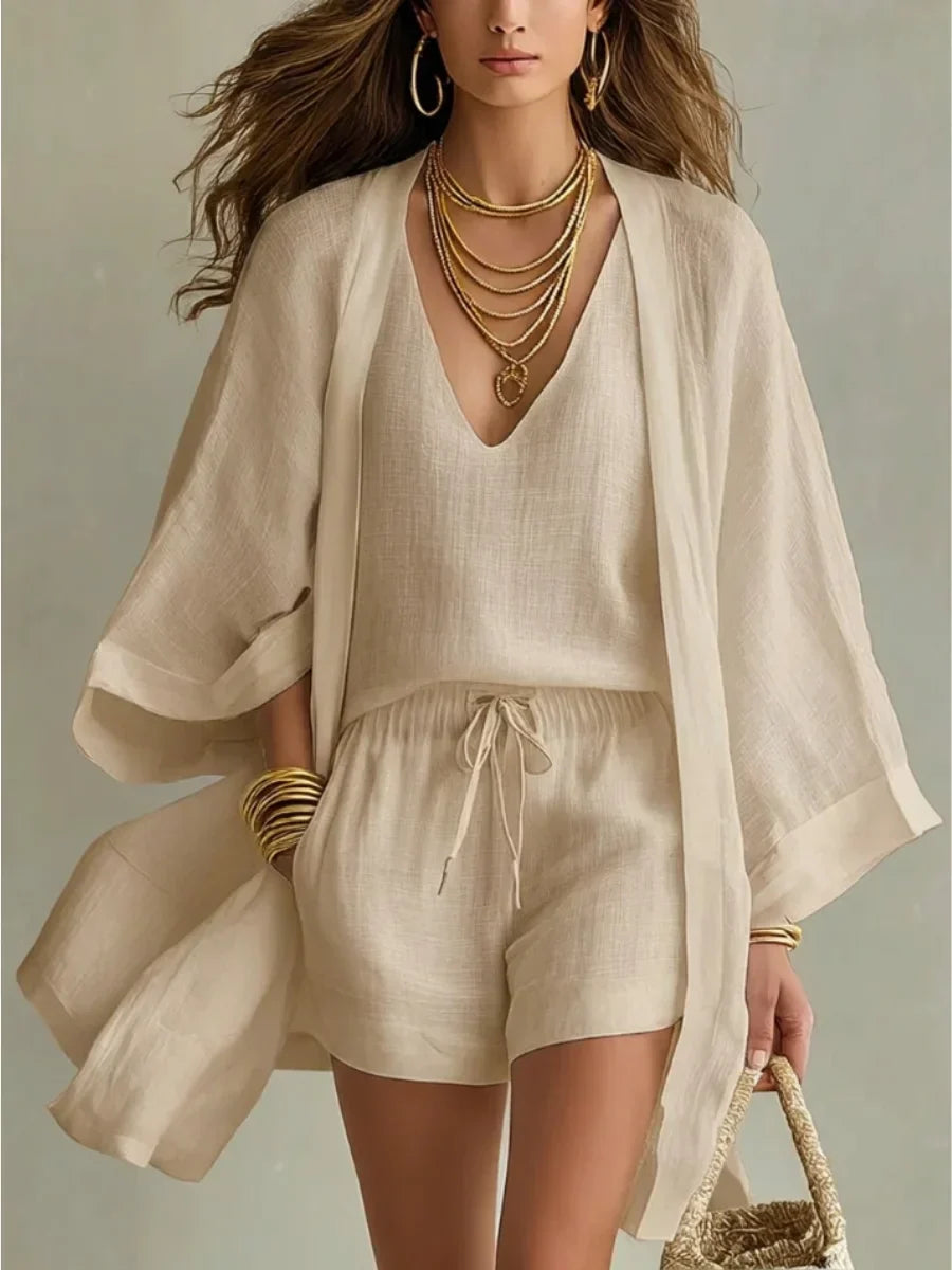 Carla | Elegante conjunto de 3 piezas con cárdigan holgado y shorts ajustables con cordón